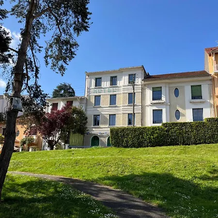 Apartman Proche Centre Et Gare Lourdes