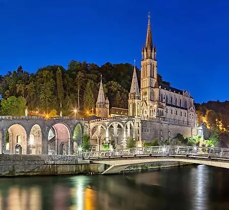 Proche Centre Et Gare *